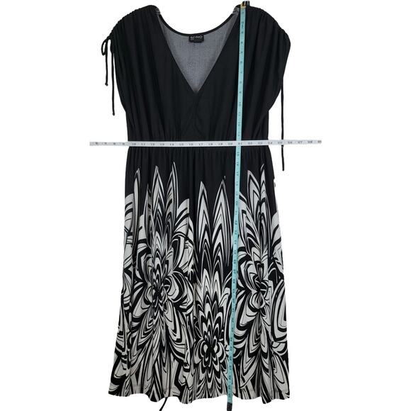 Soho Waist Defined Dress Ruched Tie Shoulder Women 16  Black White Floral Office - Picture 3 of 9